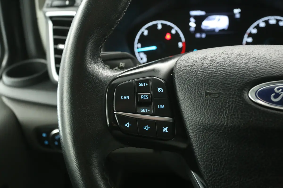 2.0 TDCI L1H1 Sport 185PK | Automaat | Airco | Camera | Cruise | 3 Zits | Carplay | Parkeersens.