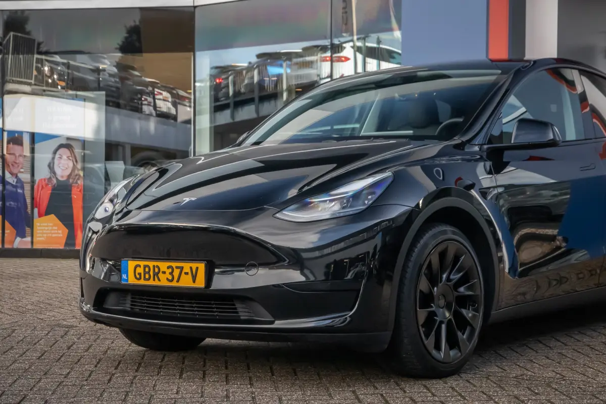 RWD 58 kWh | Panoramadak | Elektrisch verstelbare stoel(en) met geheugen | Keyless | Dodehoek detectie | Cruise control adaptief met Stop&Go | Dodehoek detectie | Elektrisch verstelbare stoe