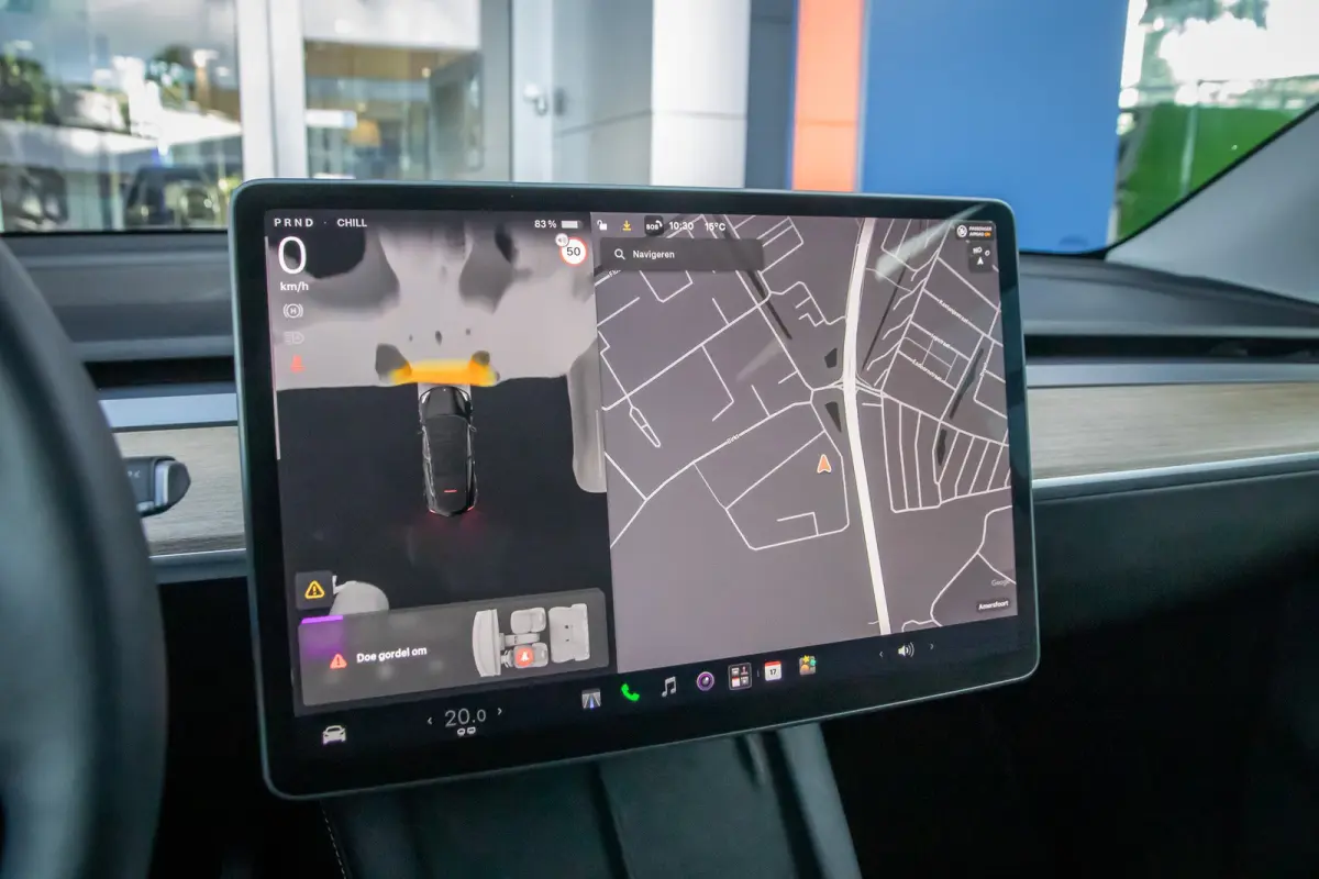 RWD 58 kWh | Panoramadak | Elektrisch verstelbare stoel(en) met geheugen | Keyless | Dodehoek detectie | Cruise control adaptief met Stop&Go | Dodehoek detectie | Elektrisch verstelbare stoe