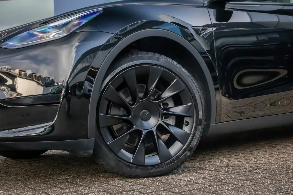 RWD 58 kWh | Panoramadak | Elektrisch verstelbare stoel(en) met geheugen | Keyless | Dodehoek detectie | Cruise control adaptief met Stop&Go | Dodehoek detectie | Elektrisch verstelbare stoe