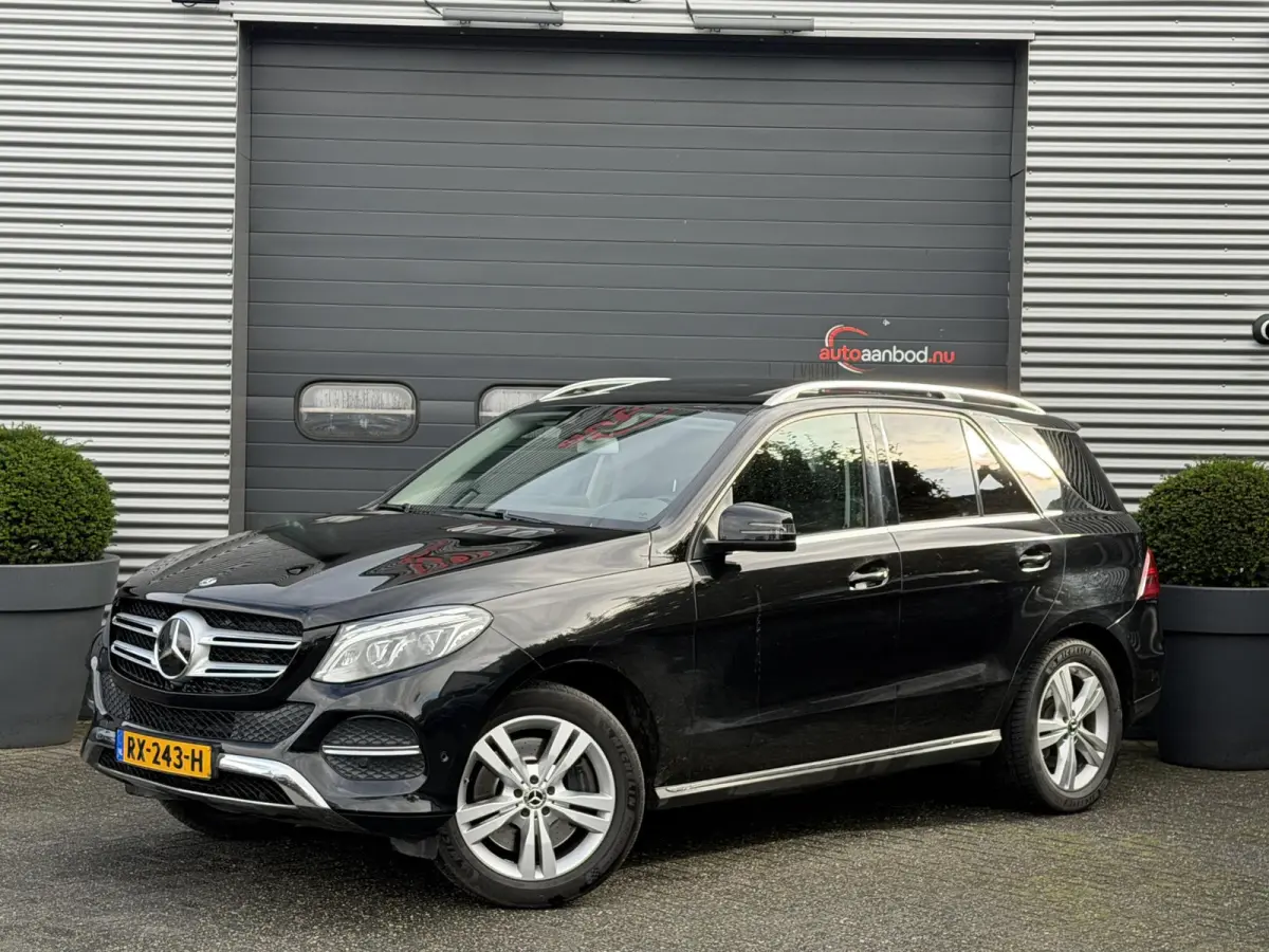 350 d 4MATIC AMG Sport Edition | Panoramadak | 360* Camera | Trekhaak | Elektrische Achterklep |