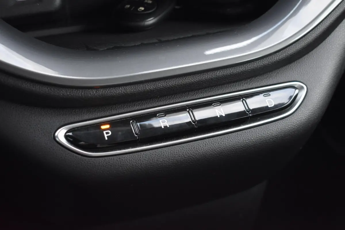 Icon 42 kWh | Carplay | 16'' LMV | 95% SOH |