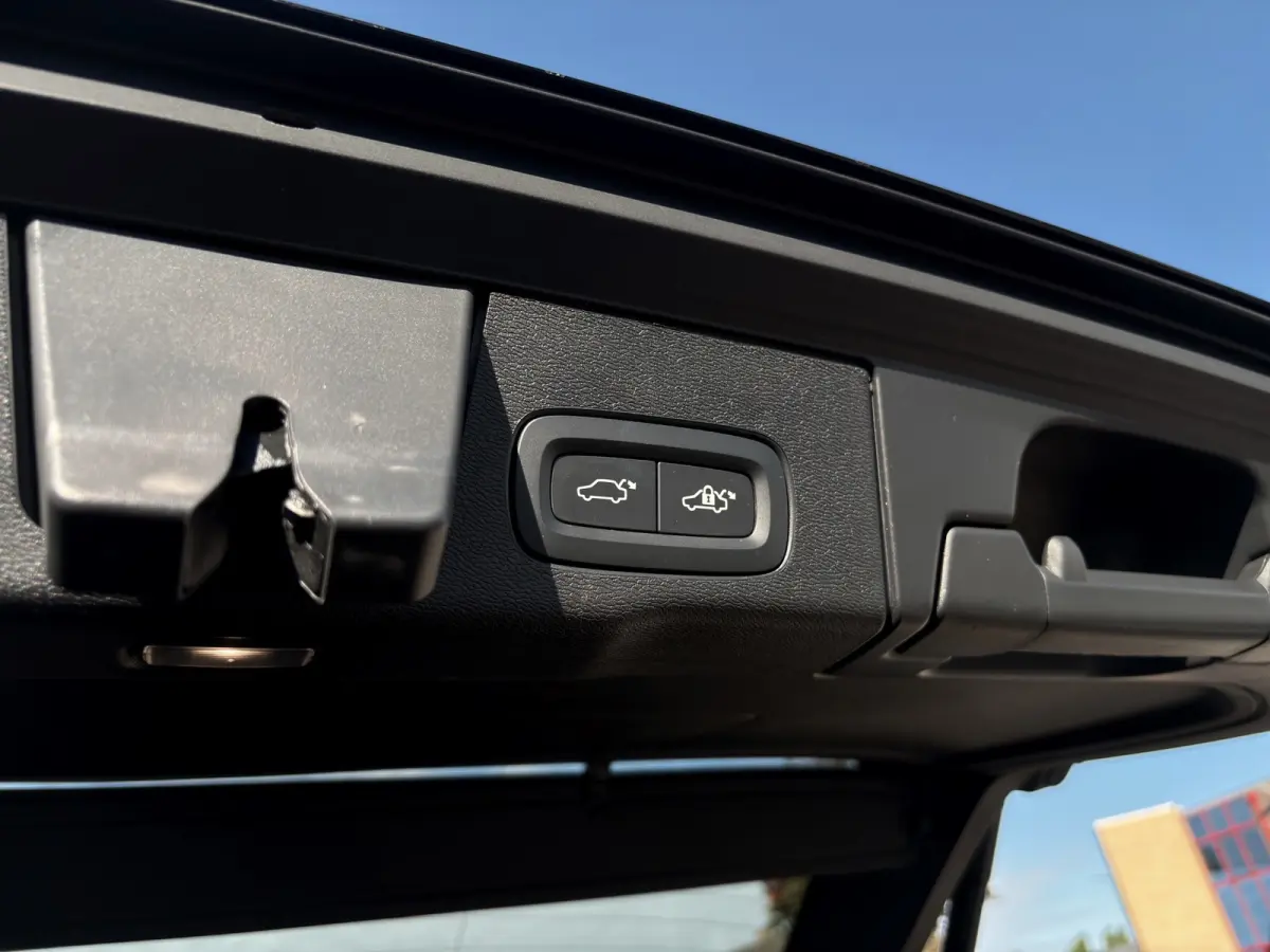 2.0 T8 Plug-in-hybrid AWD Polestar Engineered | Pano | H&K Audio | 360 camera | 21 inch