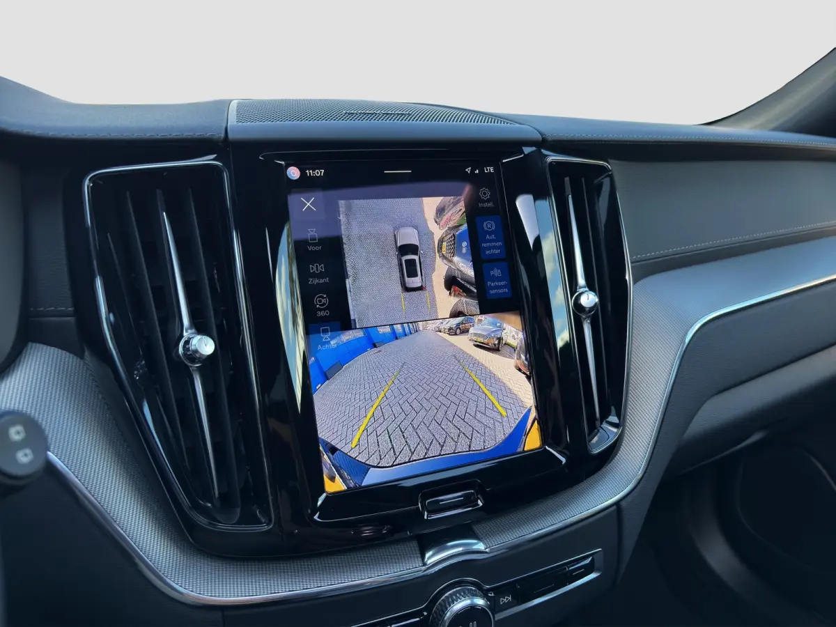 2.0 T8 Plug-in-hybrid AWD Polestar Engineered | Pano | H&K Audio | 360 camera | 21 inch