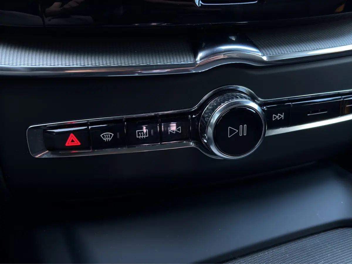 2.0 T8 Plug-in-hybrid AWD Polestar Engineered | Pano | H&K Audio | 360 camera | 21 inch