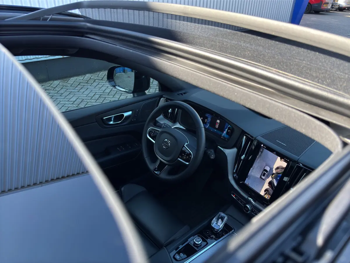 2.0 T8 Plug-in-hybrid AWD Polestar Engineered | Pano | H&K Audio | 360 camera | 21 inch