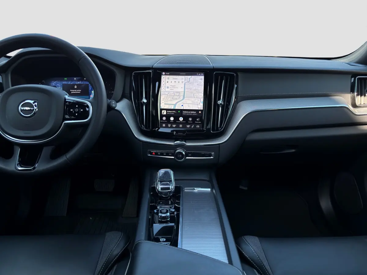 2.0 T8 Plug-in-hybrid AWD Polestar Engineered | Pano | H&K Audio | 360 camera | 21 inch