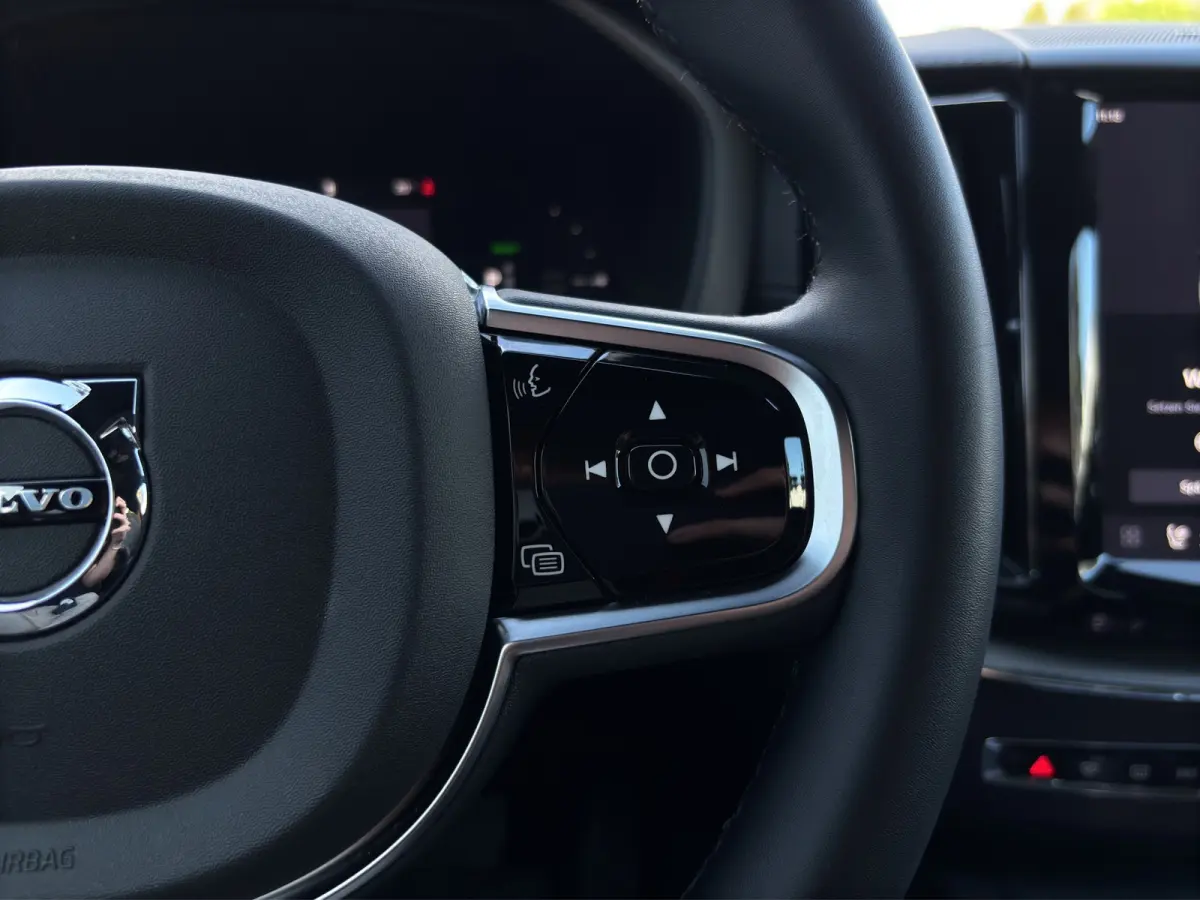 2.0 T8 Plug-in-hybrid AWD Polestar Engineered | Pano | H&K Audio | 360 camera | 21 inch
