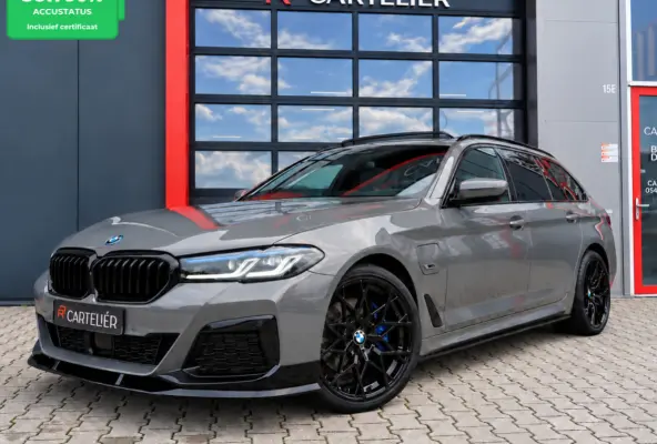 530e M-Sport | 530e M-Sport | Laser | Pano | ACC | M5 Stoelen | SOH 90% | H&K | 360 Cam | Stuurwielverwarming | Carplay - Android | Breedset | Leder | Memory | Head-Up | Lane Assist | Ambien