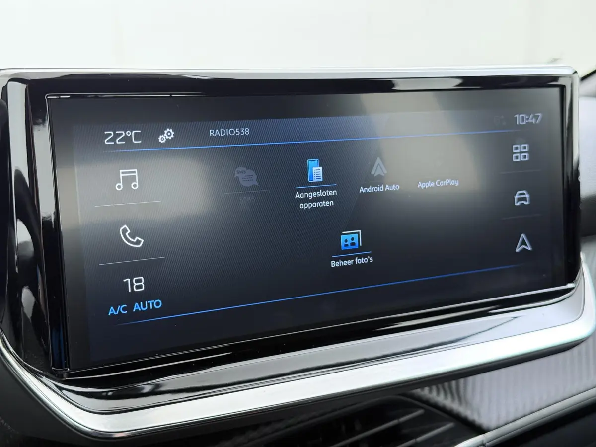 SUV Style 100pk | Navigatie via Apple Carplay en Android auto | Automatische Airco | Parkeersensoren achter | Cruise control