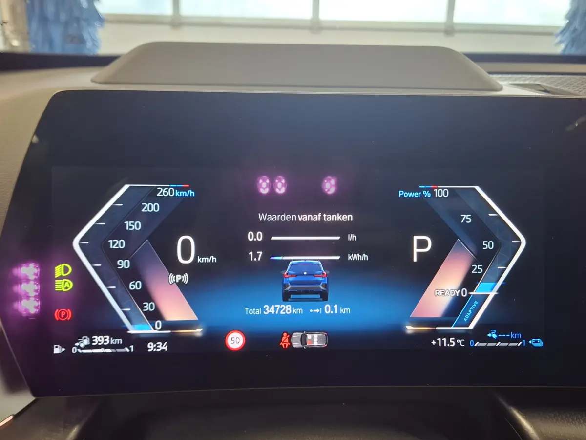 xDrive25e | Onderhoud t/m 2030/120.000km | Navigatie/Carplay | LM Velgen 19" | Voorstoelen/Stuur Verwarmd | Elektrisch Panoramadak | Lederen bekleding | 360 Camera |