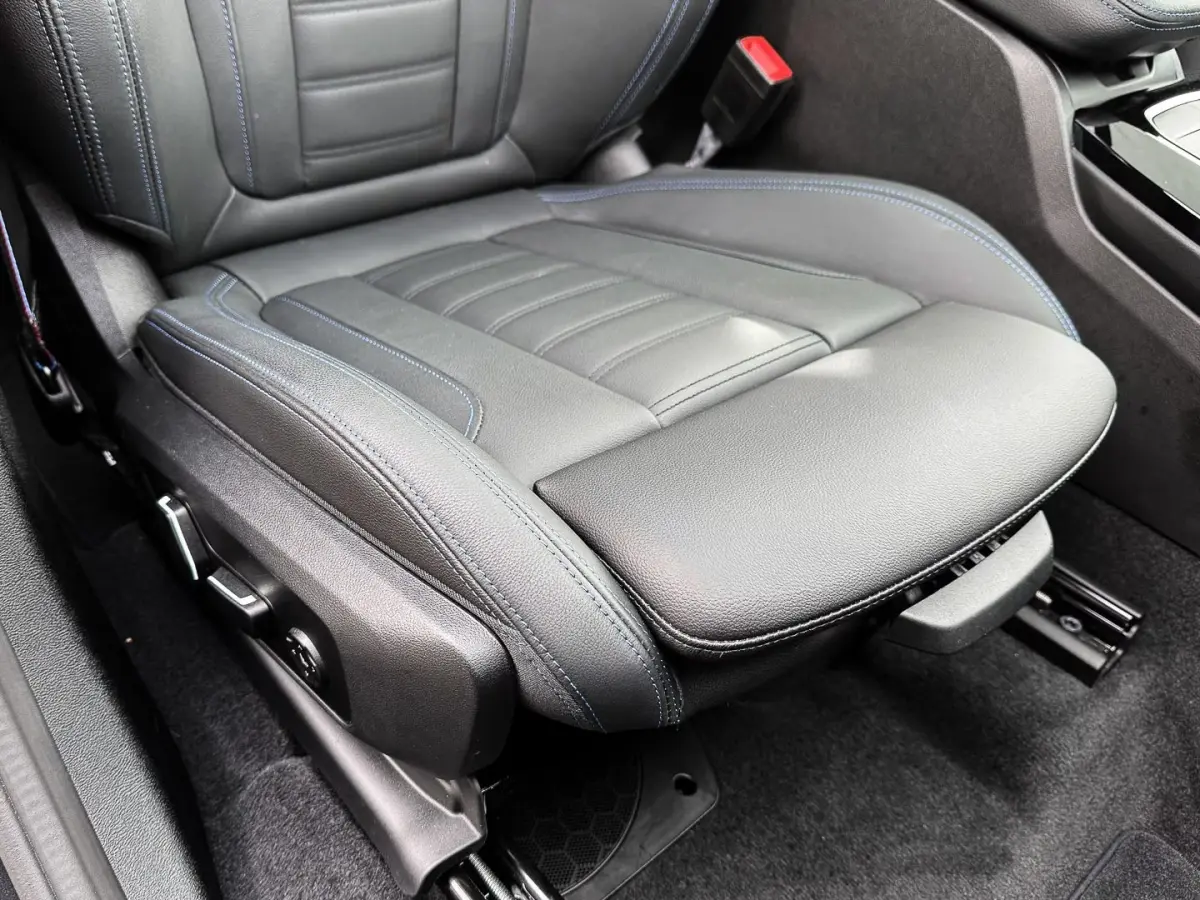 M-SPORT 80 kWh (210kW/286pk) ** LED, LEDER, PANORAMA, VERW. STUUR, 20-inch LMV ** 1e EIG - UNFALLFREI ** ** INFORMEER OOK NAAR ONZE AANTREKKELIJKE FINANCIAL-LEASE TARIEVEN **
