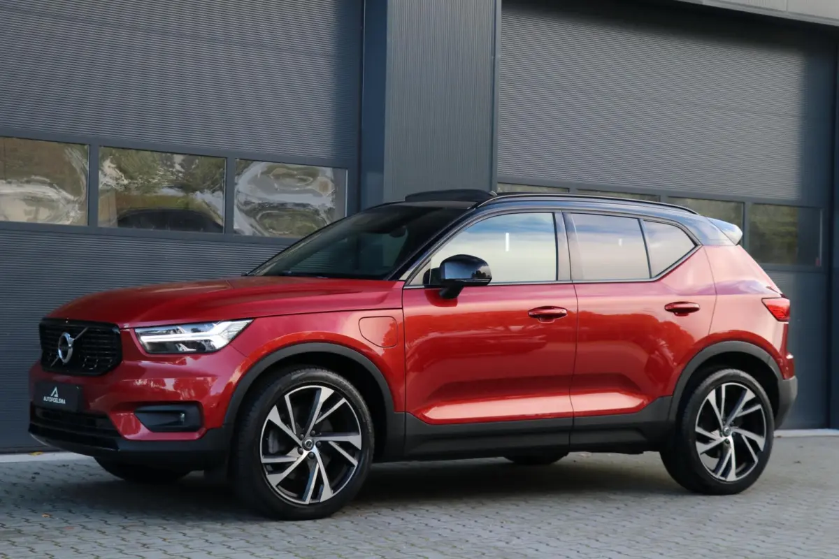 1.5 T5 |R-DESIGN| AdaptivCruise PolestarEngineered Panodak Trekhaak Harman/Kardon Alcantara AppleCarplay TwoTone Camera NL auto BJ2021