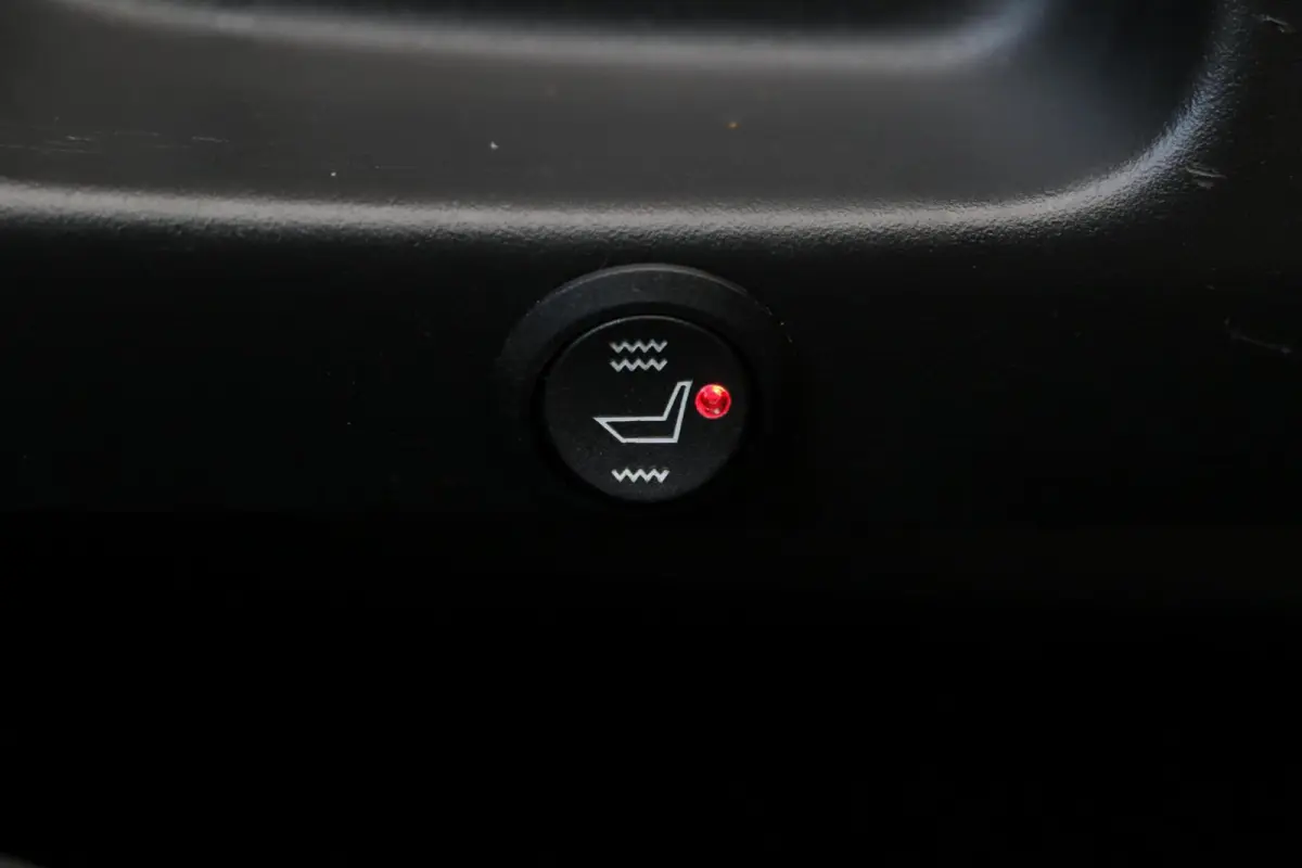 1.5 T5 |R-DESIGN| AdaptivCruise PolestarEngineered Panodak Trekhaak Harman/Kardon Alcantara AppleCarplay TwoTone Camera NL auto BJ2021