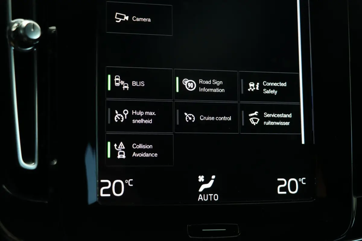 1.5 T5 |R-DESIGN| AdaptivCruise PolestarEngineered Panodak Trekhaak Harman/Kardon Alcantara AppleCarplay TwoTone Camera NL auto BJ2021