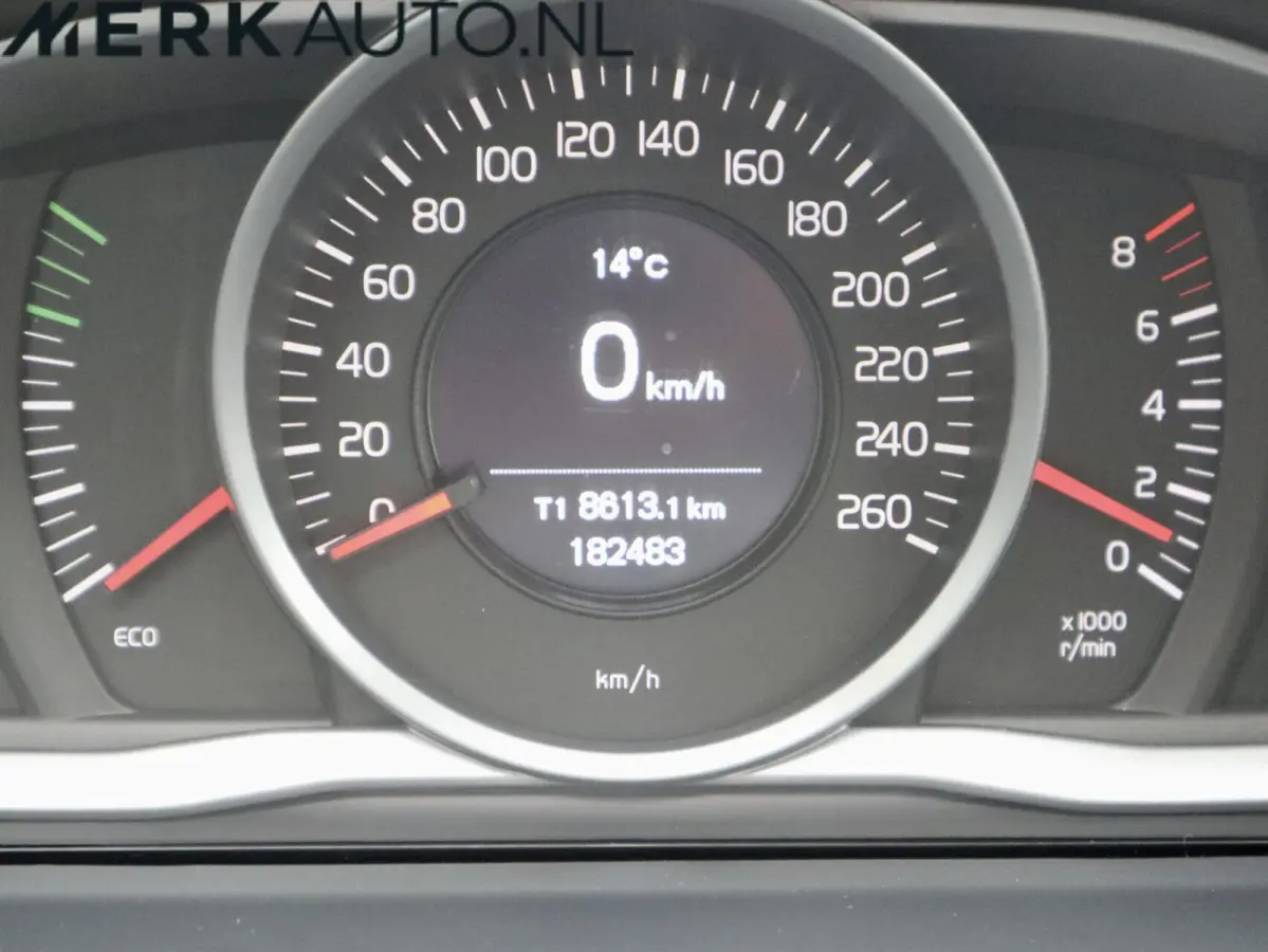 2.0 T3 Nordic+Standkachel-Trekhaak-Dealer onderhouden