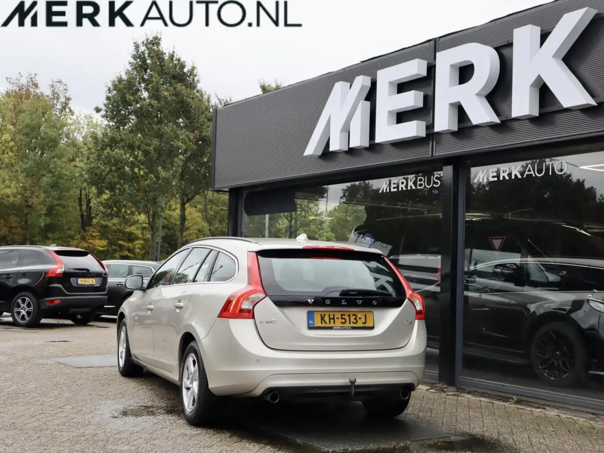 2.0 T3 Nordic+Standkachel-Trekhaak-Dealer onderhouden