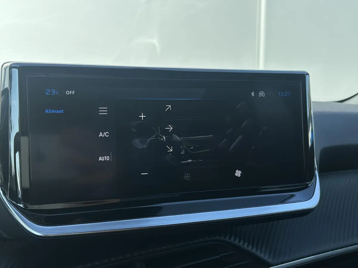1.2 Hybrid 110 Business | Camera | Navigatie | Cruise Control | Apple Carplay/Android Auto