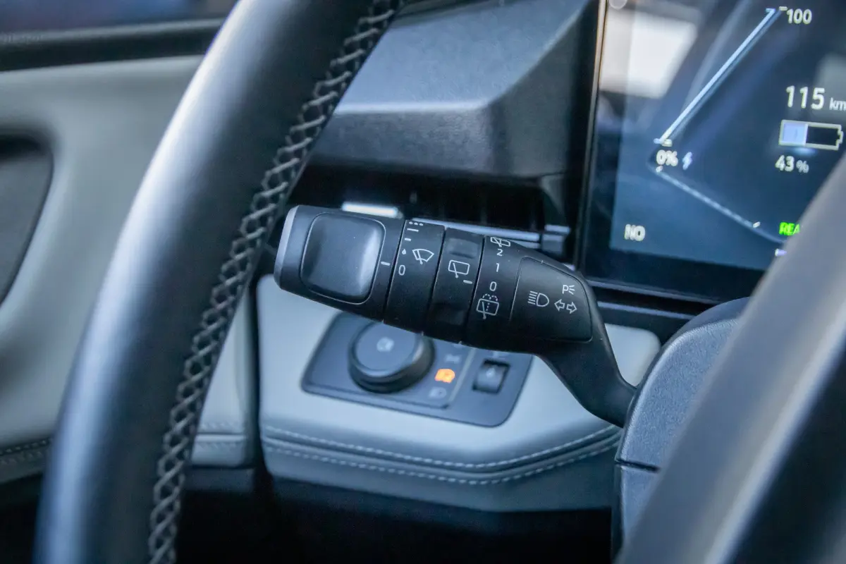 44 kWh | Camera | Stuur/stoel/voorruit verwarming | Apple Carplay/Android Auto | Cruise control | Full-LED koplampen | Digitaal dashboard | Achteruitrijcamera | Apple Carplay/Android Auto|te