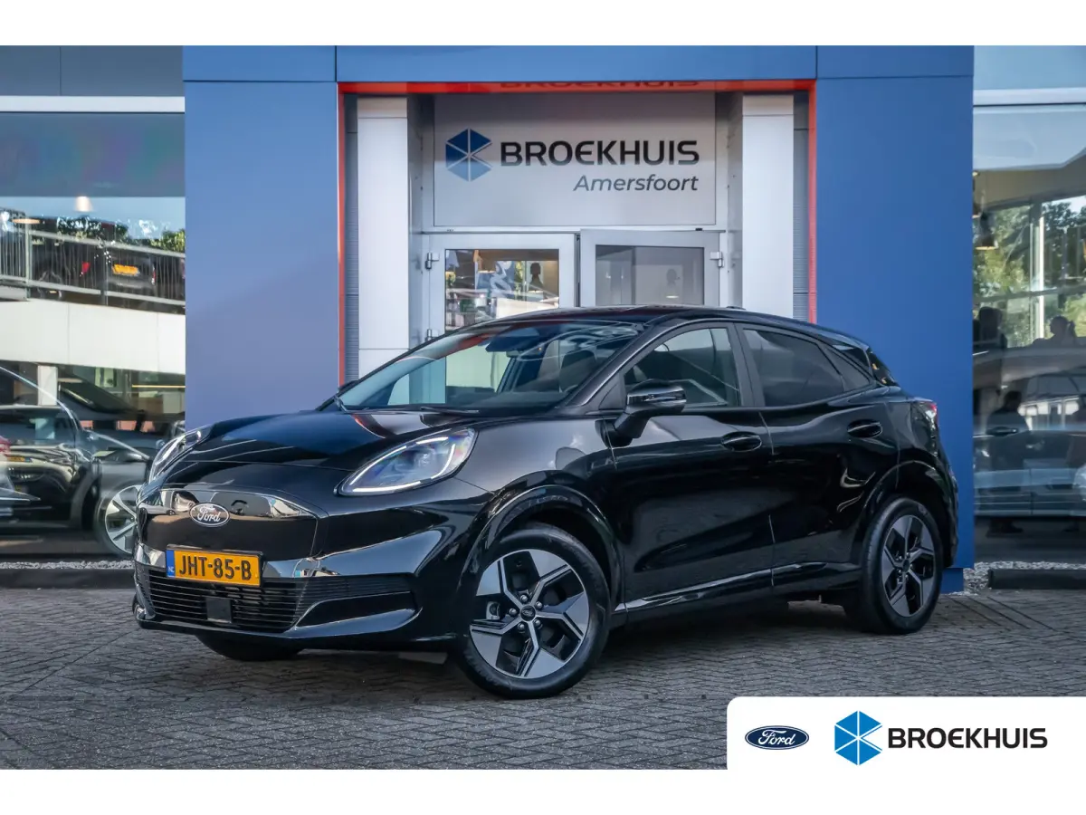 44 kWh | Camera | Stuur/stoel/voorruit verwarming | Apple Carplay/Android Auto | Cruise control | Full-LED koplampen | Digitaal dashboard | Achteruitrijcamera | Apple Carplay/Android Auto|te
