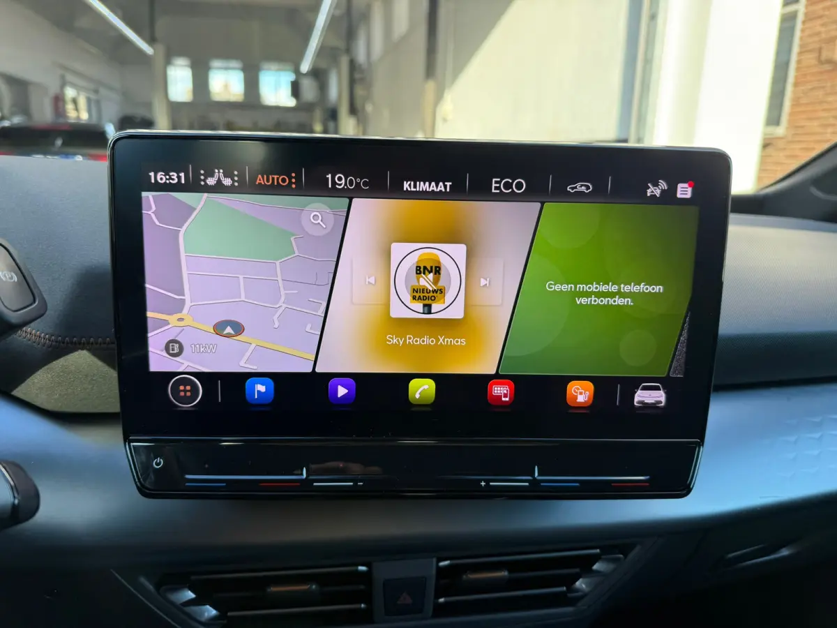 ExecutiveLine 64 kWh, SOH 93,4%,Stoelverwarming,Apple Carplay/Android,Stuurverwarming,Stoelverkoeling