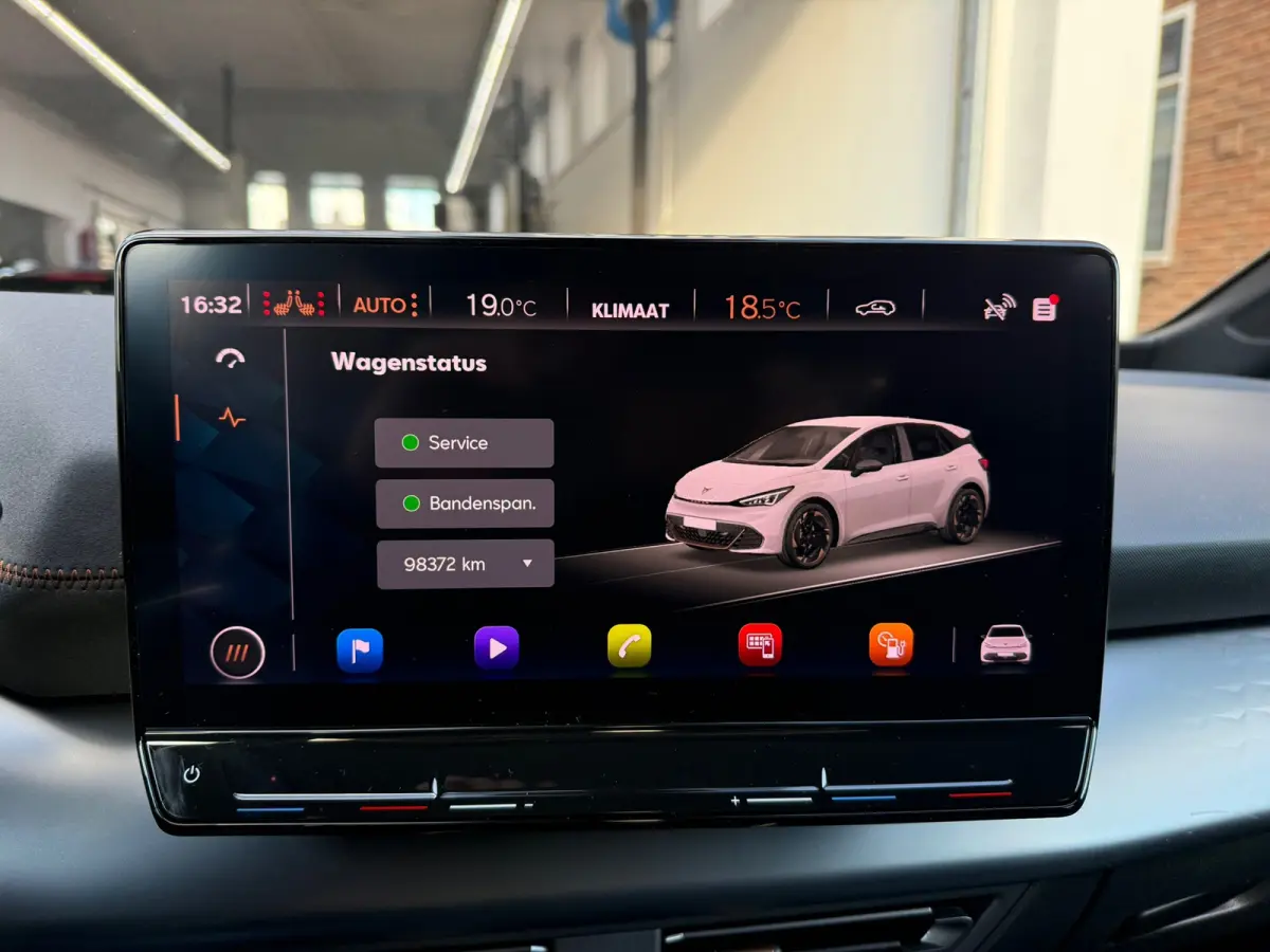 ExecutiveLine 64 kWh, SOH 93,4%,Stoelverwarming,Apple Carplay/Android,Stuurverwarming,Stoelverkoeling