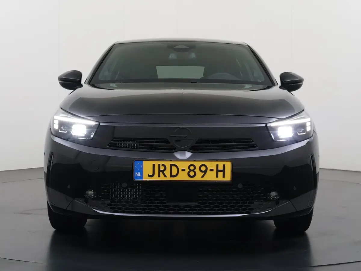 GS Turbo 145pk Hybrid Automaat | Navigatie | Camera achter | Stoelmassage | Lichtmetalen velgen | Stuurverwarming | Automatische airco | Cruise control adaptief | Apple Carplay en Android au
