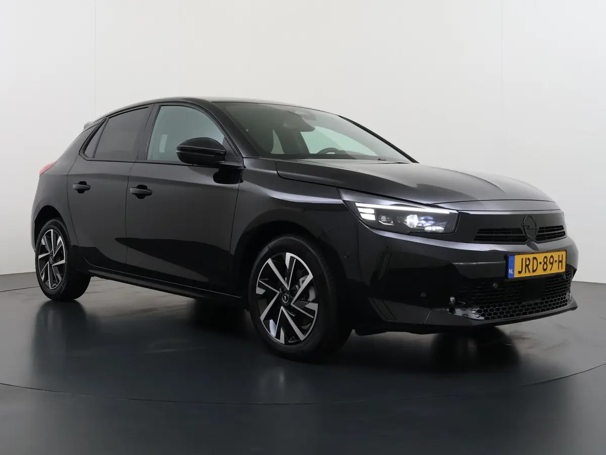 GS Turbo 145pk Hybrid Automaat | Navigatie | Camera achter | Stoelmassage | Lichtmetalen velgen | Stuurverwarming | Automatische airco | Cruise control adaptief | Apple Carplay en Android au