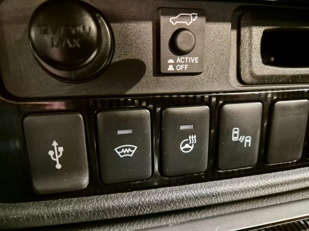 2.4 PHEV Intense+ Schuifdak - Leder - Stoel en Stuurverw - Camera - Navi - Keyless - Trekhaak