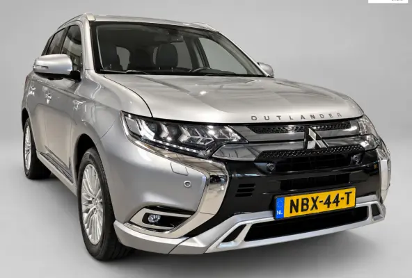 2.4 PHEV Intense+ Schuifdak - Leder - Stoel en Stuurverw - Camera - Navi - Keyless - Trekhaak