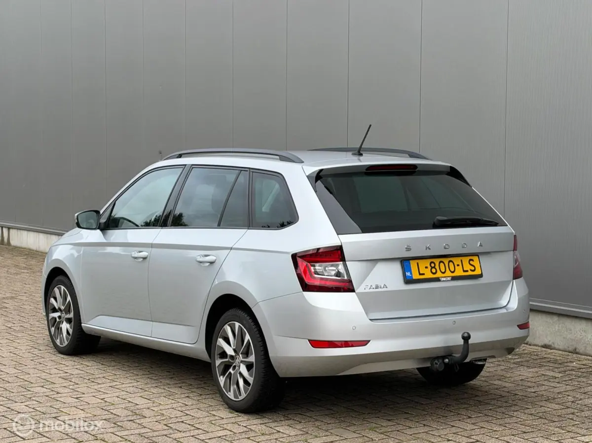 1.0 TSI Automaat | Trekhaak | Camera | Navi