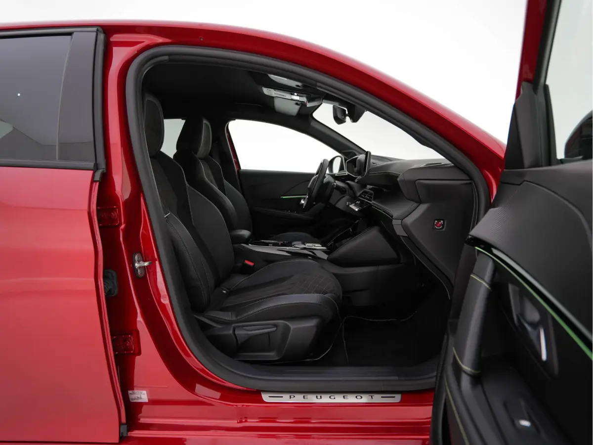 EV GT 350 50 kWh [3-Fase-11kW] *HEATPUMP | FULL-LED | DIGI-COCKPIT | BLINDSPOT | CAMERA | LEATHER-ALCANTARA | AMBIENTLIGHT | NAVI-FULLMAP | LANE-ASSIST | KEYLESS | DAB | CCS-FASTLOADER | HEA