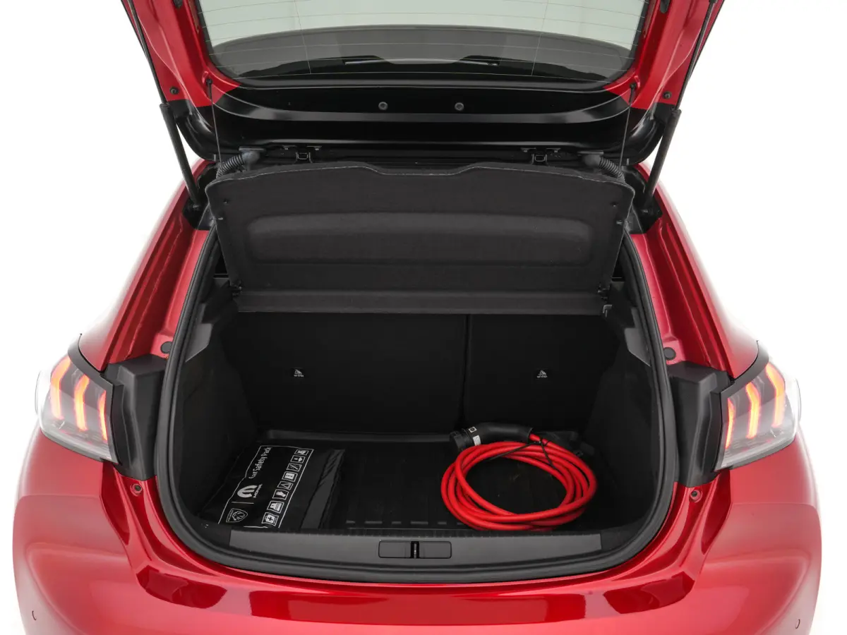 EV GT 350 50 kWh [3-Fase-11kW] *HEATPUMP | FULL-LED | DIGI-COCKPIT | BLINDSPOT | CAMERA | LEATHER-ALCANTARA | AMBIENTLIGHT | NAVI-FULLMAP | LANE-ASSIST | KEYLESS | DAB | CCS-FASTLOADER | HEA