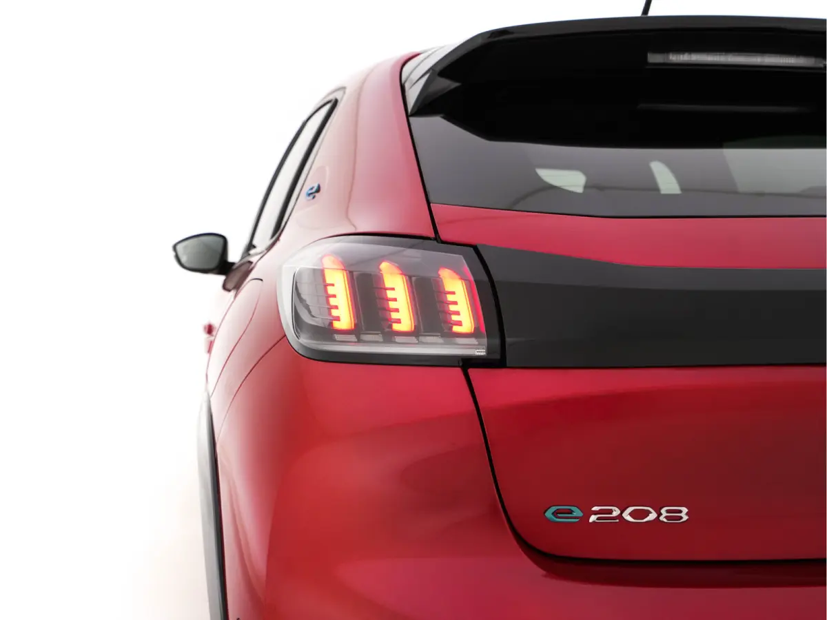 EV GT 350 50 kWh [3-Fase-11kW] *HEATPUMP | FULL-LED | DIGI-COCKPIT | BLINDSPOT | CAMERA | LEATHER-ALCANTARA | AMBIENTLIGHT | NAVI-FULLMAP | LANE-ASSIST | KEYLESS | DAB | CCS-FASTLOADER | HEA
