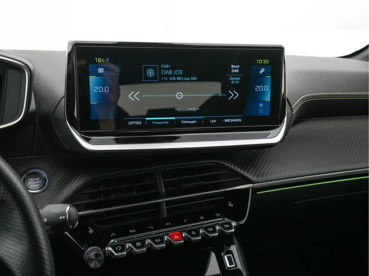 EV GT 350 50 kWh [3-Fase-11kW] *HEATPUMP | FULL-LED | DIGI-COCKPIT | BLINDSPOT | CAMERA | LEATHER-ALCANTARA | AMBIENTLIGHT | NAVI-FULLMAP | LANE-ASSIST | KEYLESS | DAB | CCS-FASTLOADER | HEA