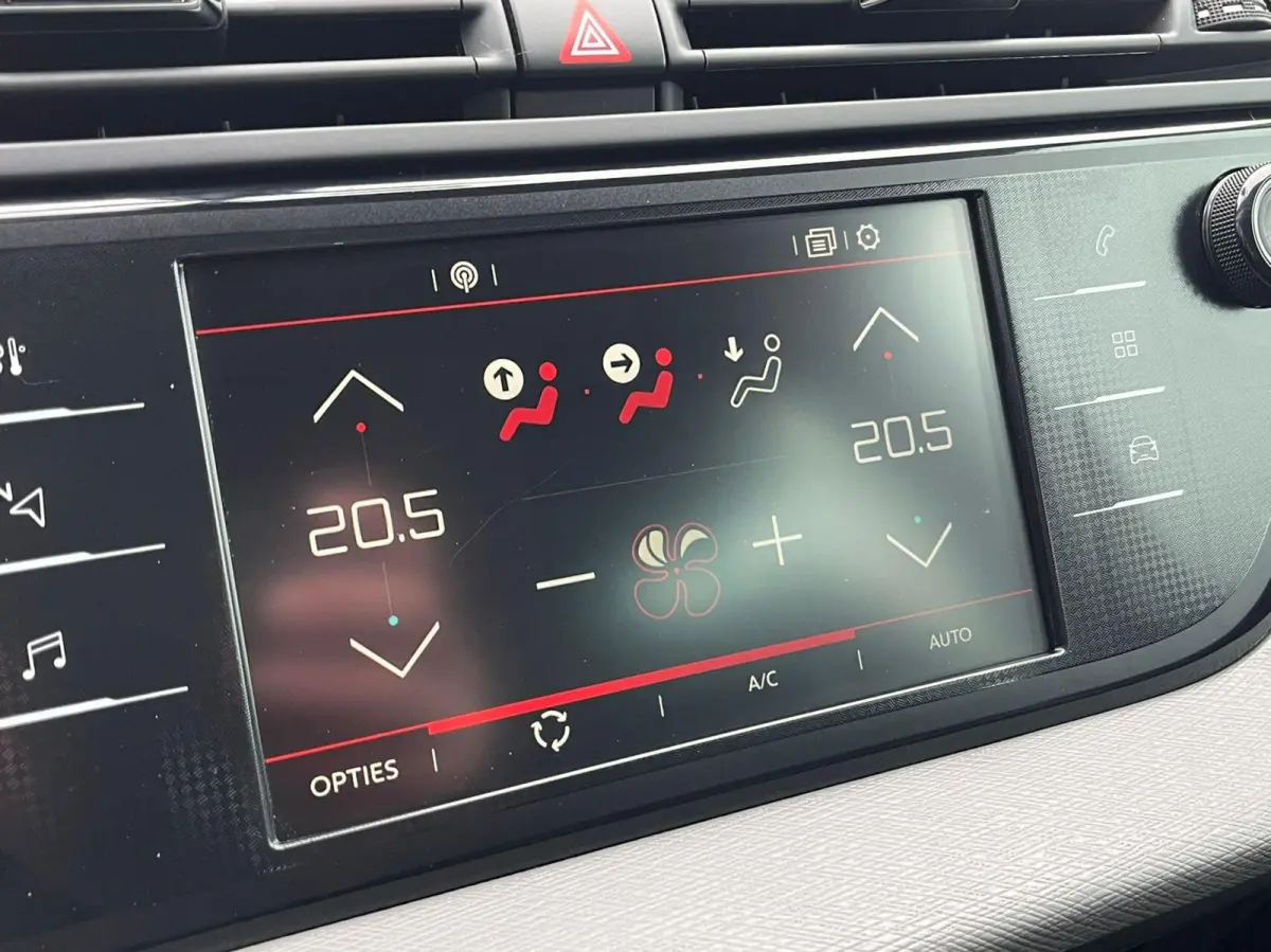 1.2 PureTech Busines 7Pers/Carplay Trekhaak