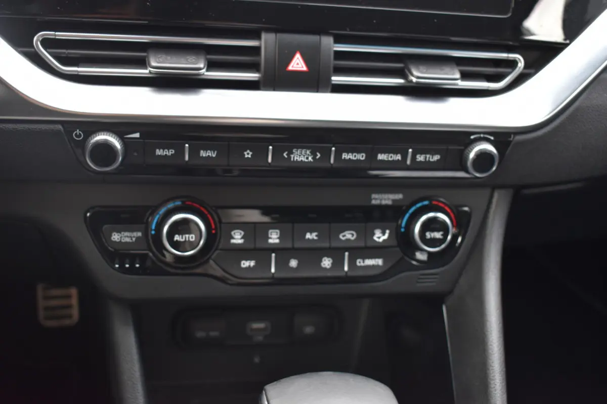 1.6 GDi PHEV ExecutiveLine 100% Kia Onderhouden | Leder | Memory | JBL | 12 mnd BOVAG Garantie | WhatsApp 0653188999