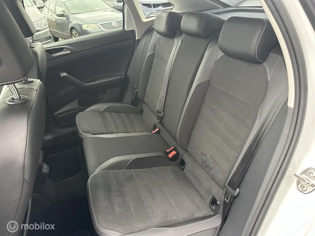 1.0 TSI Style Automaat Full option!