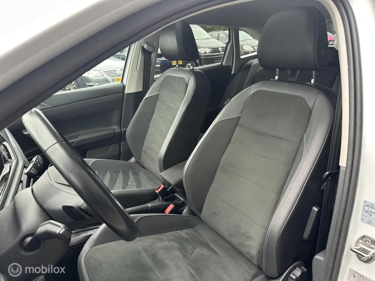 1.0 TSI Style Automaat Full option!