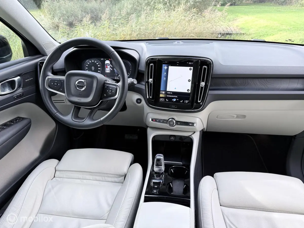 T4 Aut. Camera Trekhaak Nav Leder PLUG-IN HYBRID Leder en Trekhaak kantelbaar