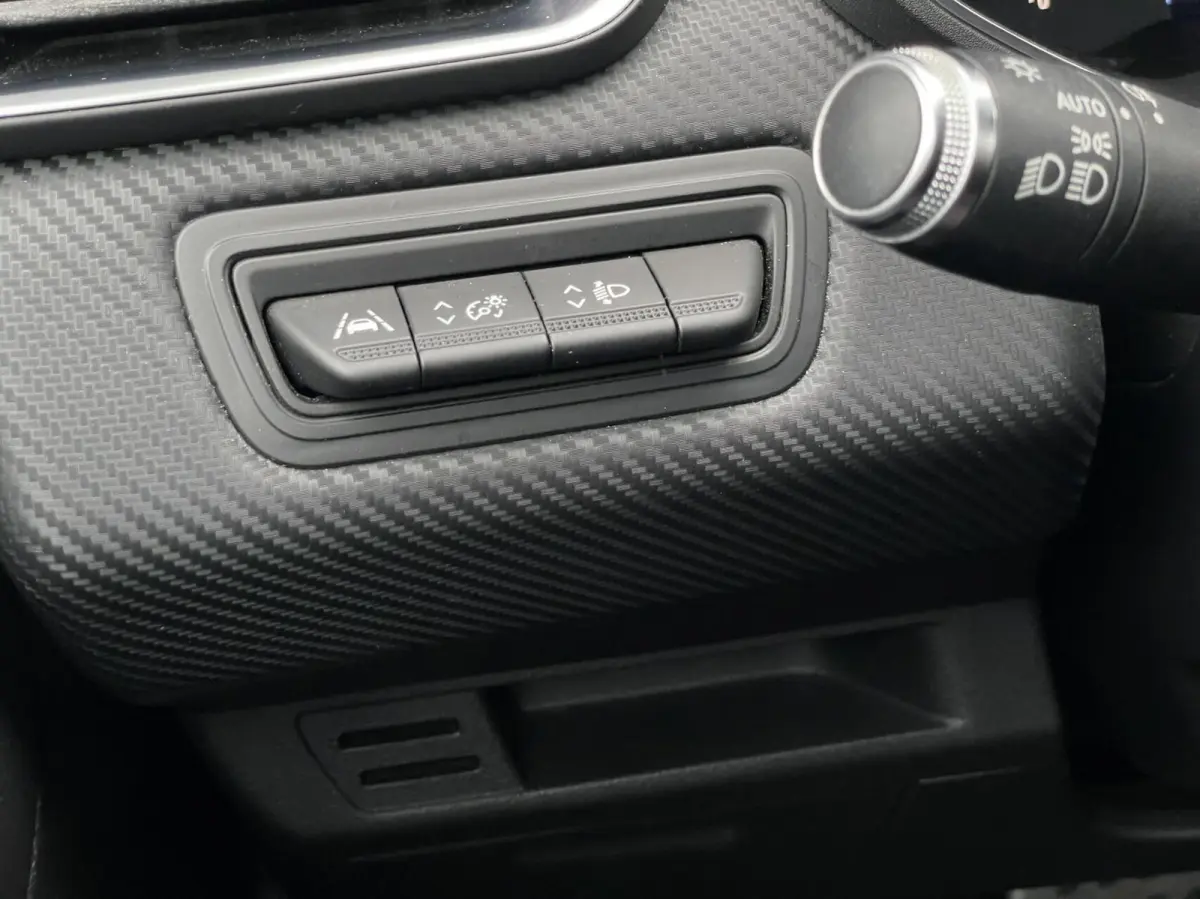 1.6 E-Tech Hybrid 140 R.S. Line Navi Carplay 360 Camera Stoelverwarming Dealer Onderhouden
