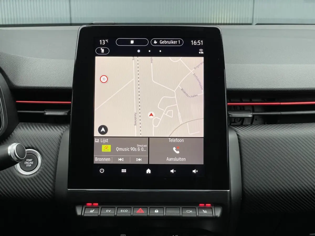 1.6 E-Tech Hybrid 140 R.S. Line Navi Carplay 360 Camera Stoelverwarming Dealer Onderhouden