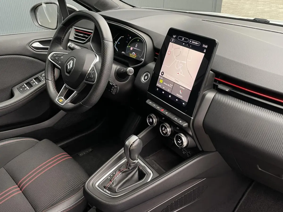 1.6 E-Tech Hybrid 140 R.S. Line Navi Carplay 360 Camera Stoelverwarming Dealer Onderhouden