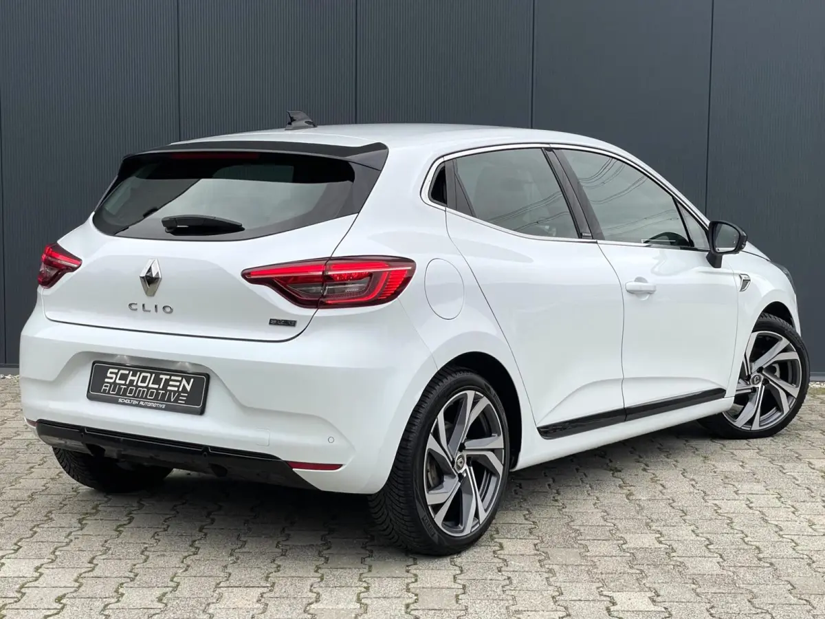 1.6 E-Tech Hybrid 140 R.S. Line Navi Carplay 360 Camera Stoelverwarming Dealer Onderhouden