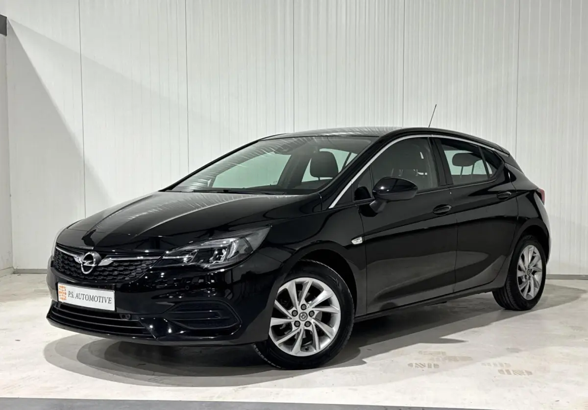 Business Elegance|KEYLESS|CARPLAY|LANE ASSIST