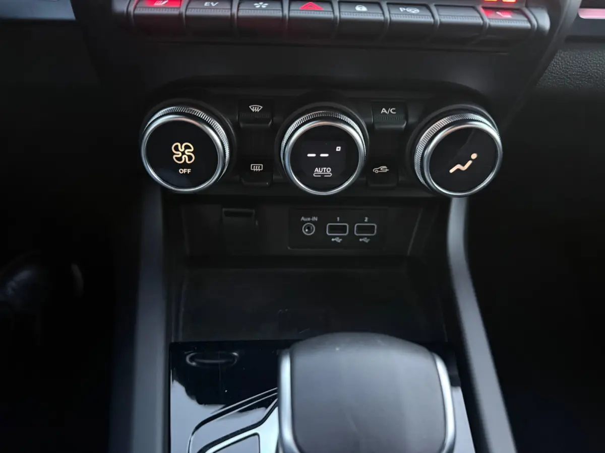 1.6 E-Tech Hybrid 145 R.S. Line, Panoramadak,Stoelverwarming,Stuurverwarming,Apple Carplay/Android