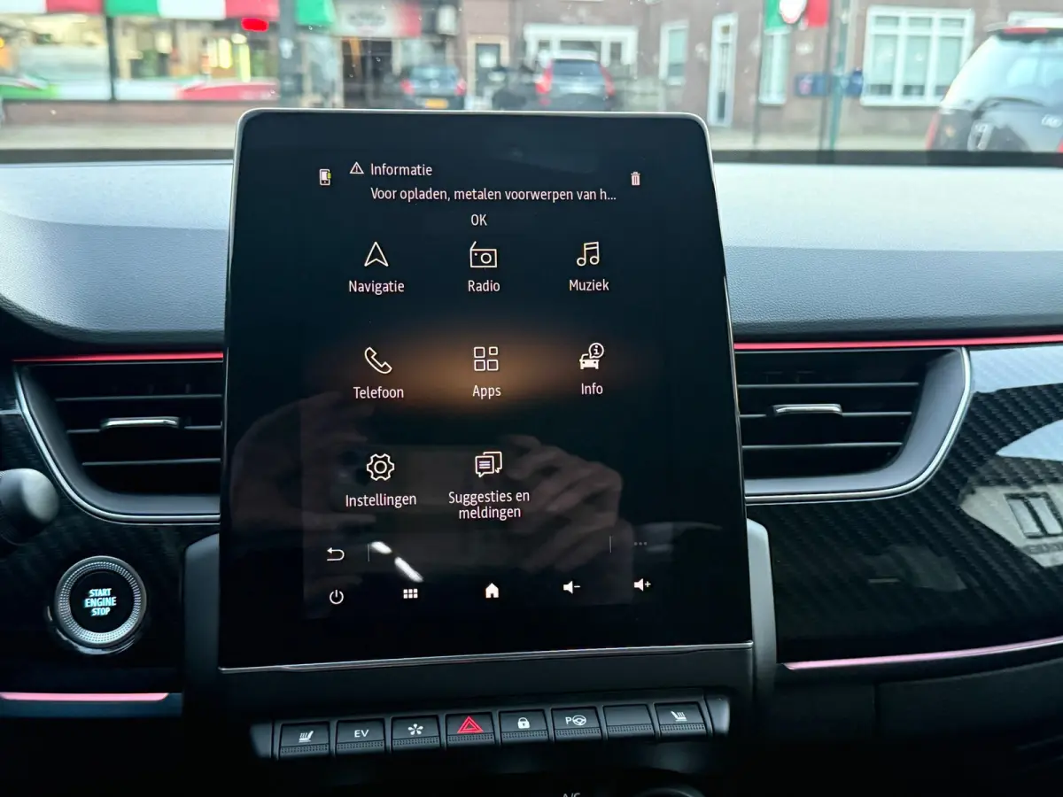 1.6 E-Tech Hybrid 145 R.S. Line, Panoramadak,Stoelverwarming,Stuurverwarming,Apple Carplay/Android