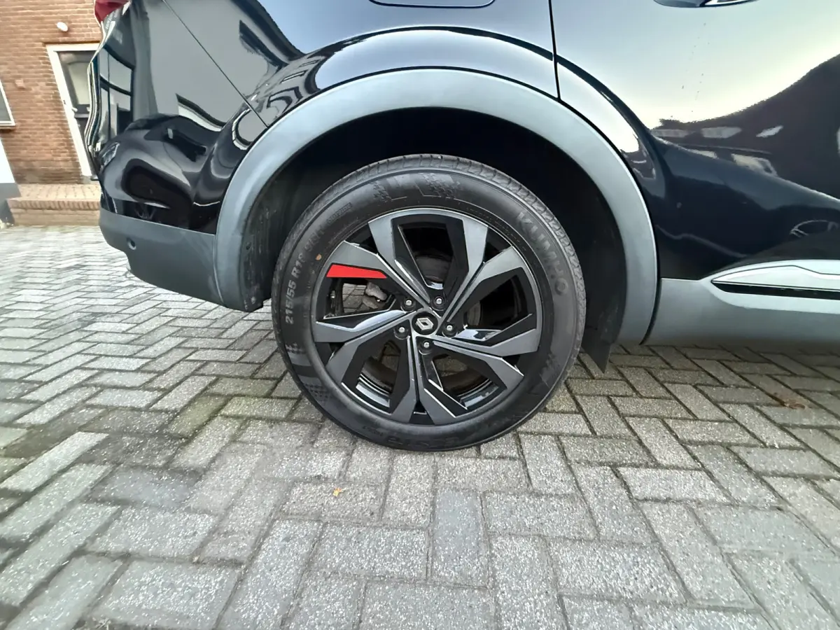 1.6 E-Tech Hybrid 145 R.S. Line, Panoramadak,Stoelverwarming,Stuurverwarming,Apple Carplay/Android