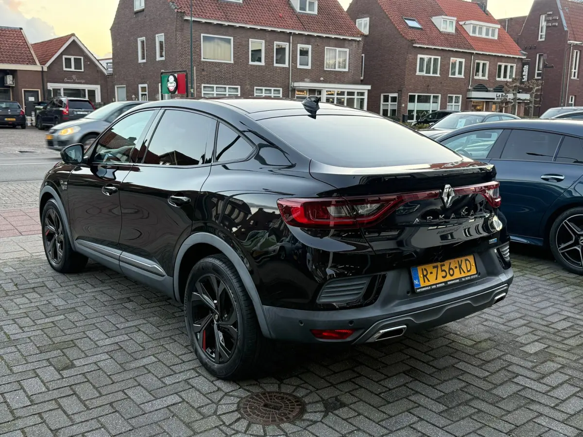 1.6 E-Tech Hybrid 145 R.S. Line, Panoramadak,Stoelverwarming,Stuurverwarming,Apple Carplay/Android