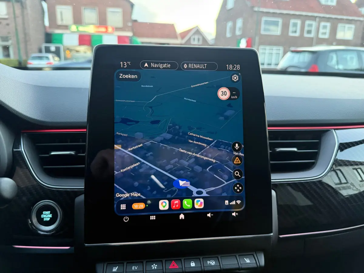 1.6 E-Tech Hybrid 145 R.S. Line, Panoramadak,Stoelverwarming,Stuurverwarming,Apple Carplay/Android